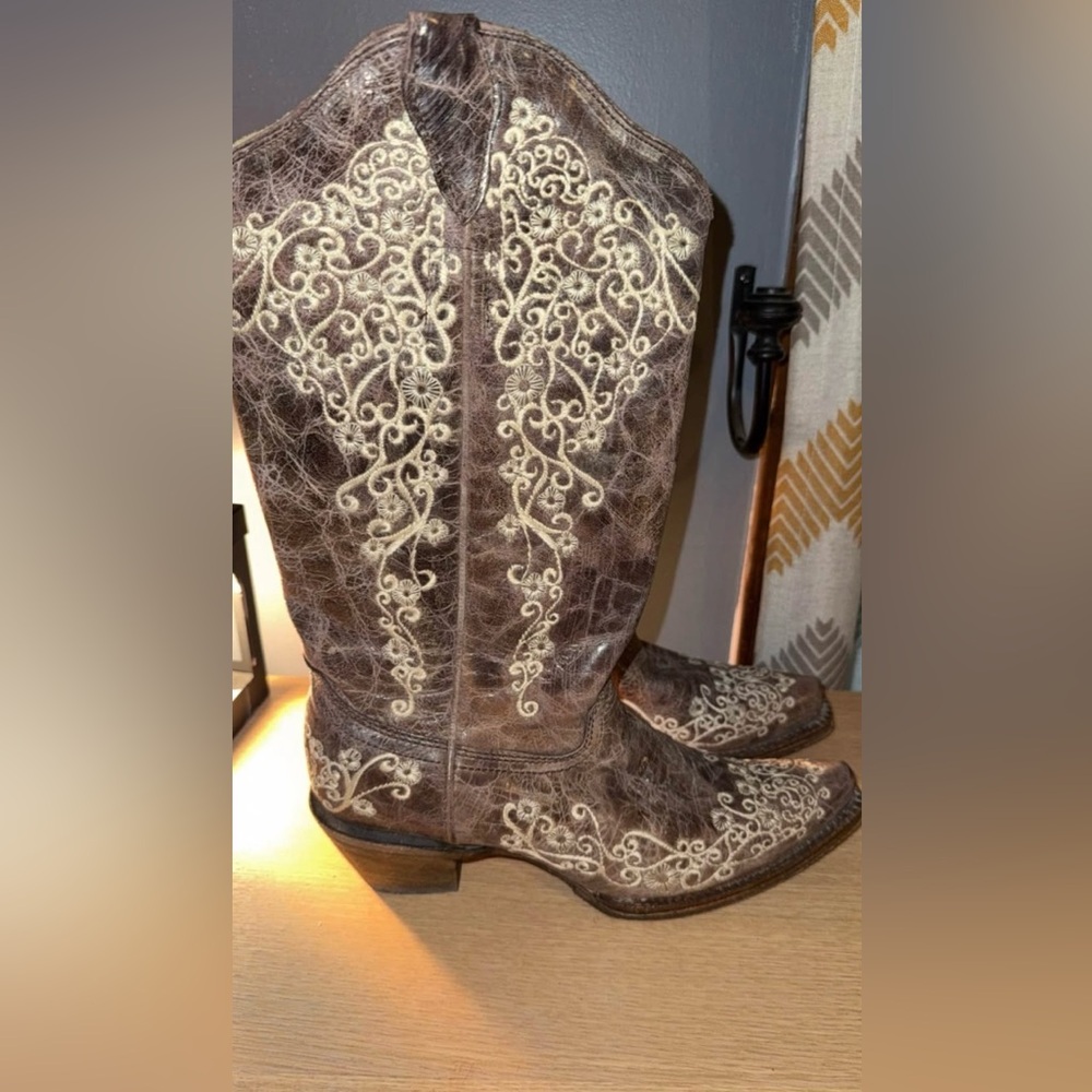 Corral Cowgirl Boots
